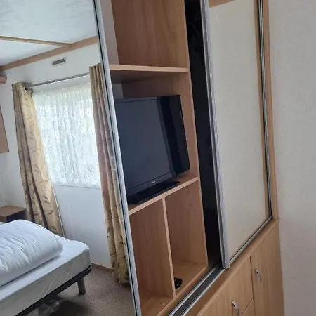 8 Berth Deluxe Caravan Pg156 Golden Palm Chapel St Leonards Extérieur photo
