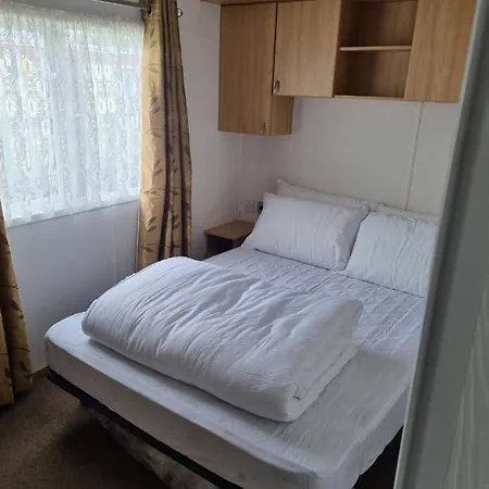 8 Berth Deluxe Caravan Pg156 Golden Palm Chapel St Leonards Extérieur photo
